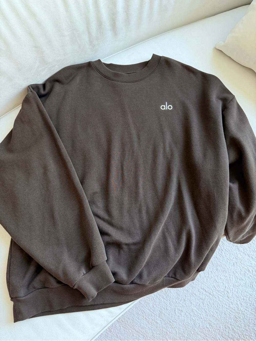 Alo Accolade Crewneck Sweater in Espresso